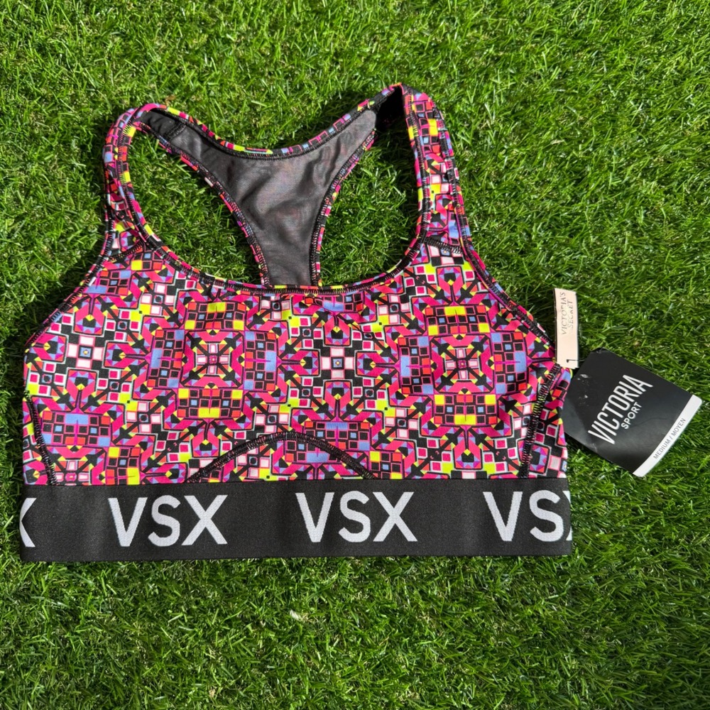 Victoria's Secret VSX The Player Sports Bra Medium NWT Warm Geo Racerback Neon